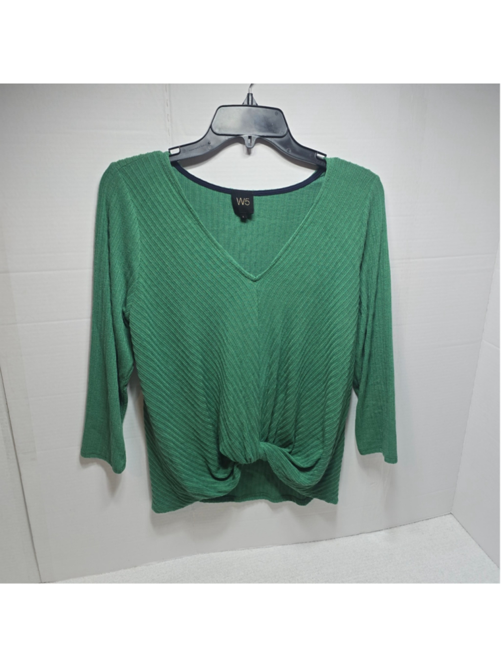 Women's W5 Long Sleeve V-Neck Twist Front Tee Green Size L
